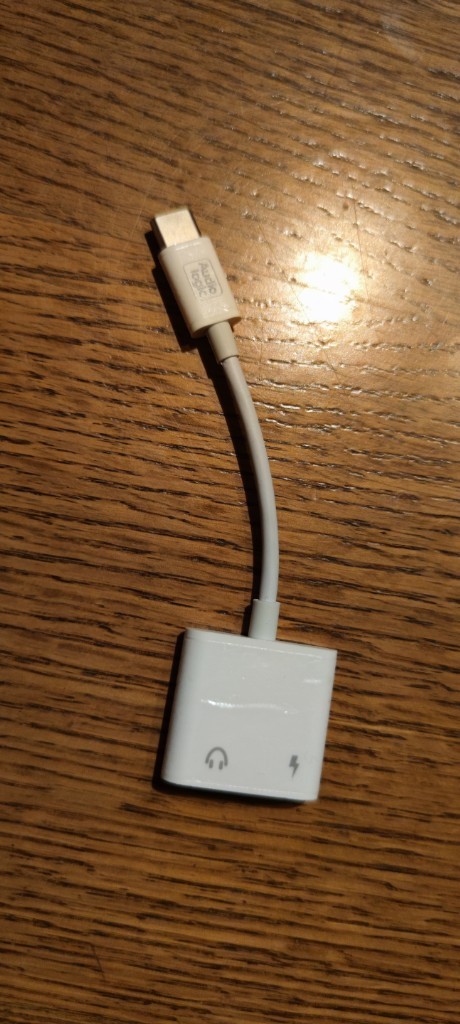 USB-C til 3.5mm og Oplader Adapter